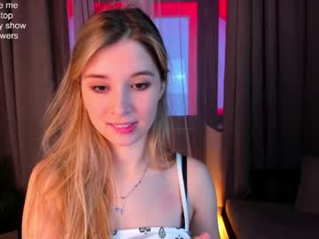latina cam girl milablush image #2373921