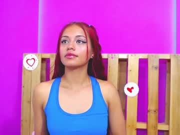 hollyhendrix_ latina cam