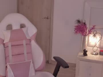 latina cam girl scarlett__baker image #2976324