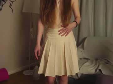 latina cam girl _comfortable_numb_ image #4635287