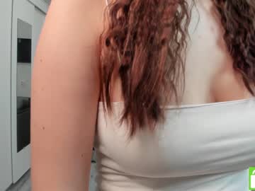 latina cam girl reilbell image #2603576