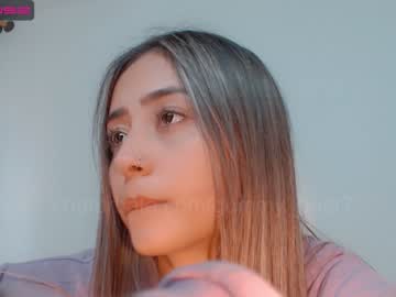 latina cam girl gummy_bear7 image #869646