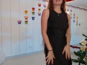 latina cam girl cutenataly image #416444