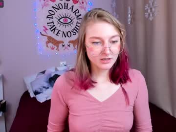 latina cam girl lanadelmaar image #2404414
