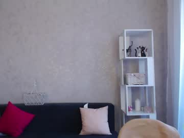 latina cam girl ellyloy image #2153662