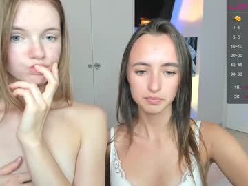 latina cam girl look_at_show image #3313582