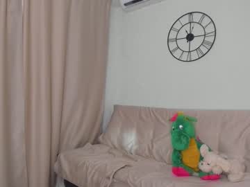 latina cam girl eleonora_linn image #2058604