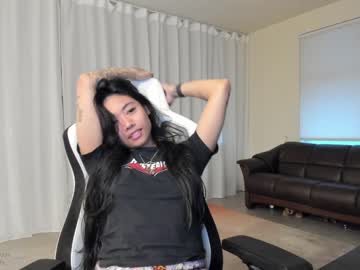 latina cam girl mayamochi image #1220592