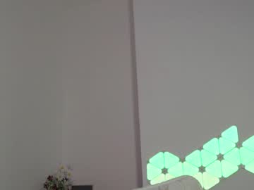 latina cam girl hotfallingdevil image #1818866