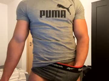 latina cam man rogan1604 image #528751