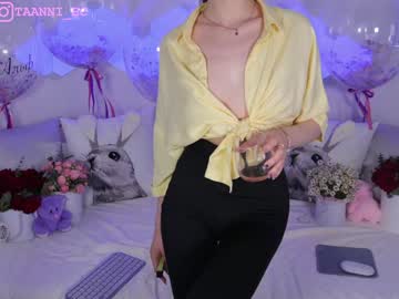 latina cam girl taanni_bc image #2593706