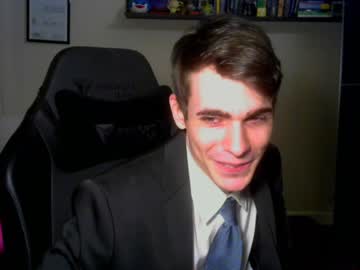 latina cam man dumbnerd3 image #1621570