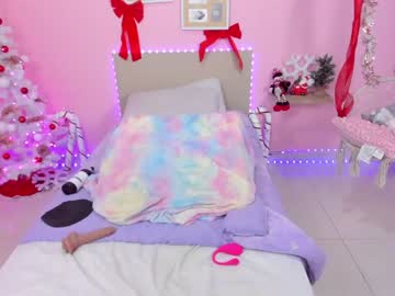 latina cam girl little_effy18 image #2181294