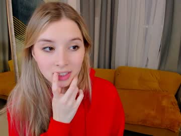 latina cam girl milablush image #2465536