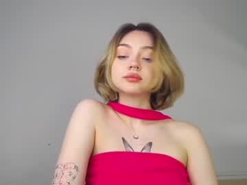 latina cam girl adelewilson__ image #3139916