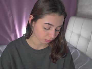 latina cam girl cinacramby image #2321396