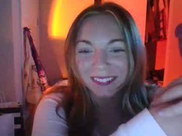 latina cam girl serenatomorrowx3 image #4105515