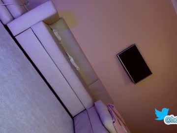 latina cam girl hollyextra image #2142076
