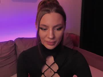 latina cam girl maryhillt image #2412742
