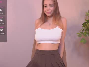 latina cam girl _sleepyjenny_ image #4695917