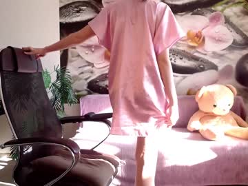 latina cam girl jennycutey image #1951937