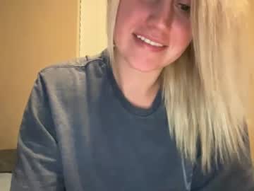 latina cam girl smexxii93 image #4211070