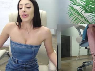 latina cam girl babesgowild image #3355211