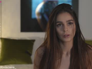 latina cam girl dovia image #618486