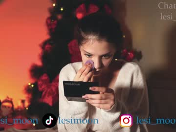 latina cam girl lesi_moon image #3978304