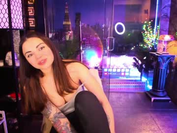 latina cam girl alma_pearl image #2297443