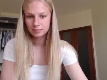 latina cam girl magic_couple13 image #1490639
