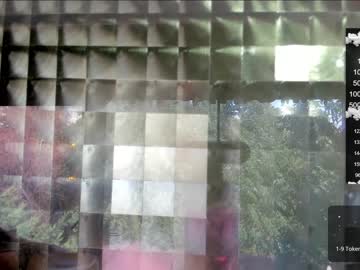 latina cam girl sassyt33n image #1671480