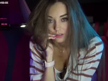 latina cam girl lettymoa image #2780141