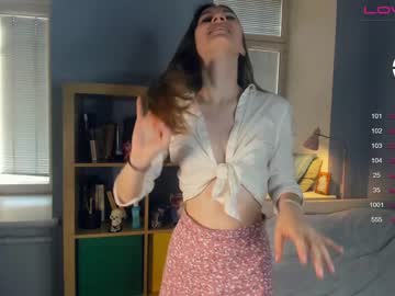 latina cam girl youne_and_beautiful image #2993014