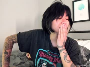 latina cam girl mayamochi image #2872189
