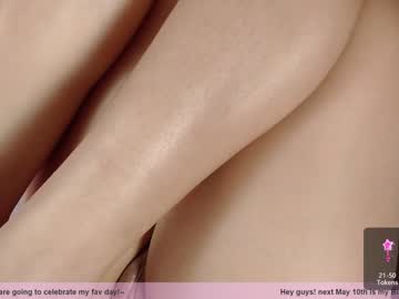 latina cam girl little_effy18 image #1076244