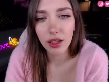 latina cam girl uwuxo image #2535727