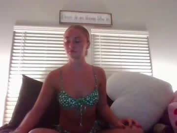 latina cam girl jennyhudgens image #4196689