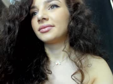 latina cam girl 9harlotte99 image #2700469