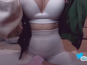 latina cam girl hollyextra image #227398