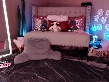 latina cam girl aubrilee image #2952557