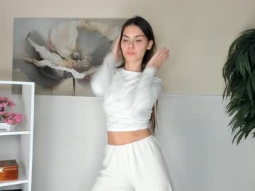 latina cam girl elviachaplin image #4174088