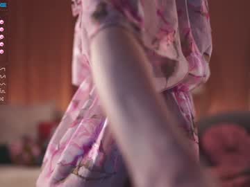 latina cam girl _mirrra_ image #1217042
