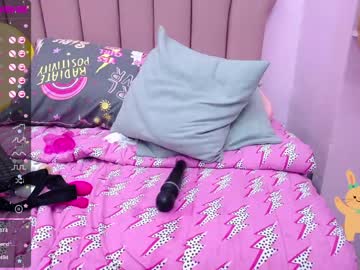 latina cam girl moon_light18 image #888481