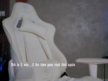 latina cam girl xoxo_emma image #1479776
