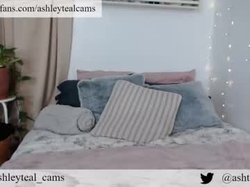latina cam girl sexyashley_21 image #659646