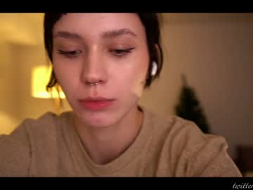 latina cam girl luna_ai image #3903257