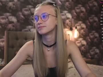 latina cam girl angeellina image #1444389