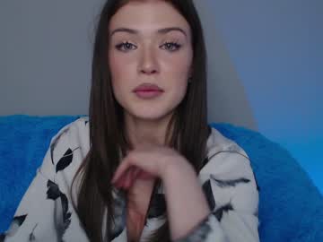 latina cam girl kittycat_meoow image #1328332