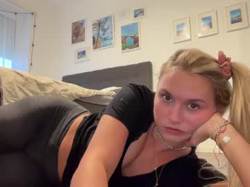 latina cam girl sarahsapling image #3557633